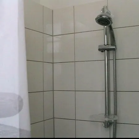 Comfort בית הארחה קונסטנצה
